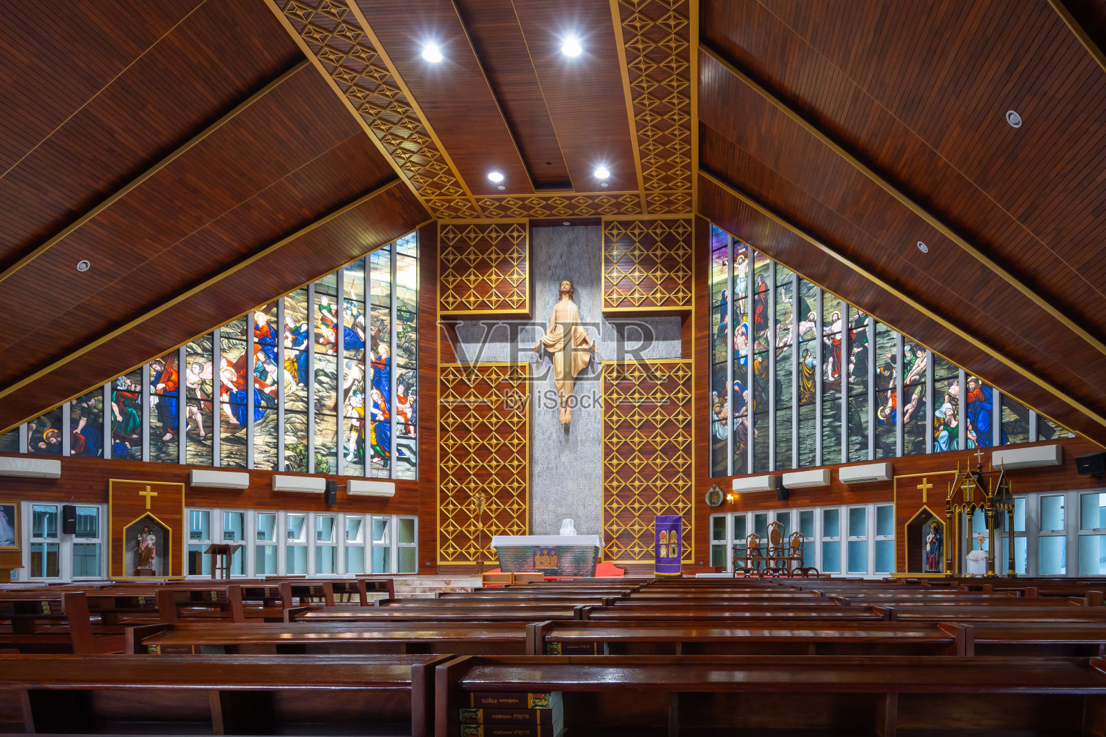 教堂内部圣所库存照片照片摄影图片