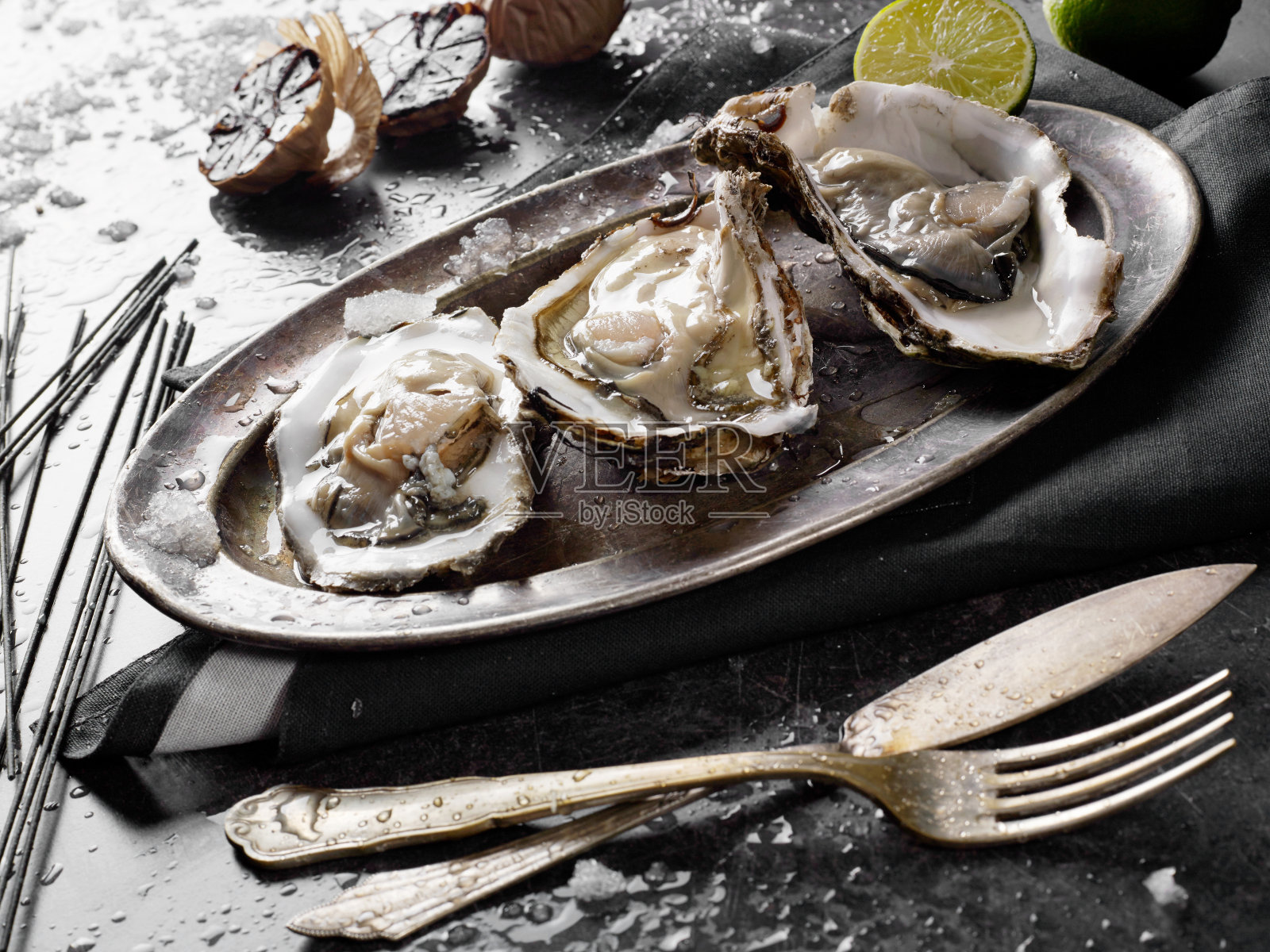 新鲜牡蛎煮照片摄影图片