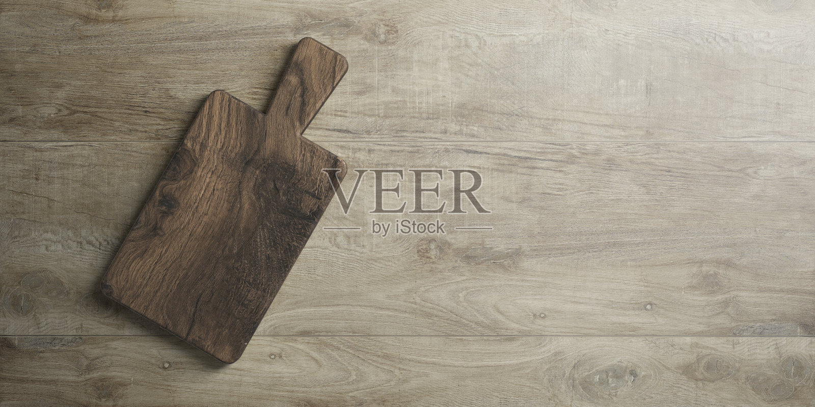 质朴的木制砧板放在桌面上作为模板照片摄影图片