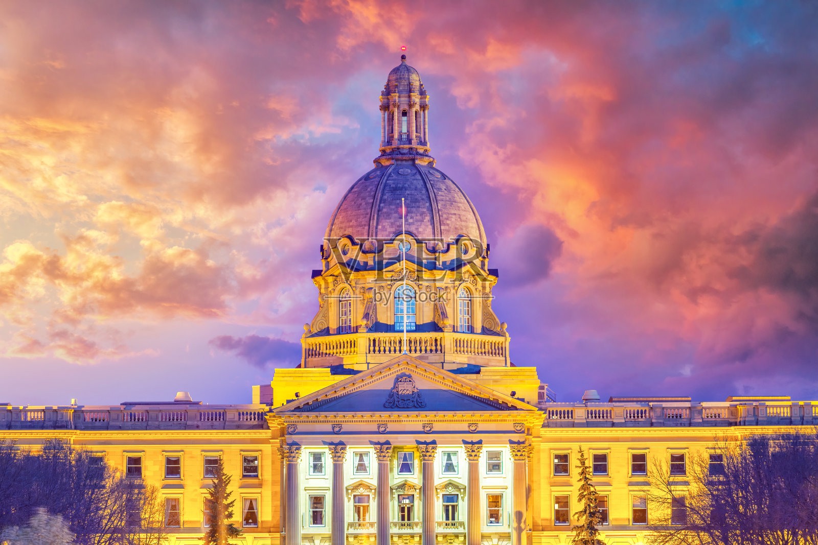 加拿大埃德蒙顿亚伯达立法大楼照片摄影图片