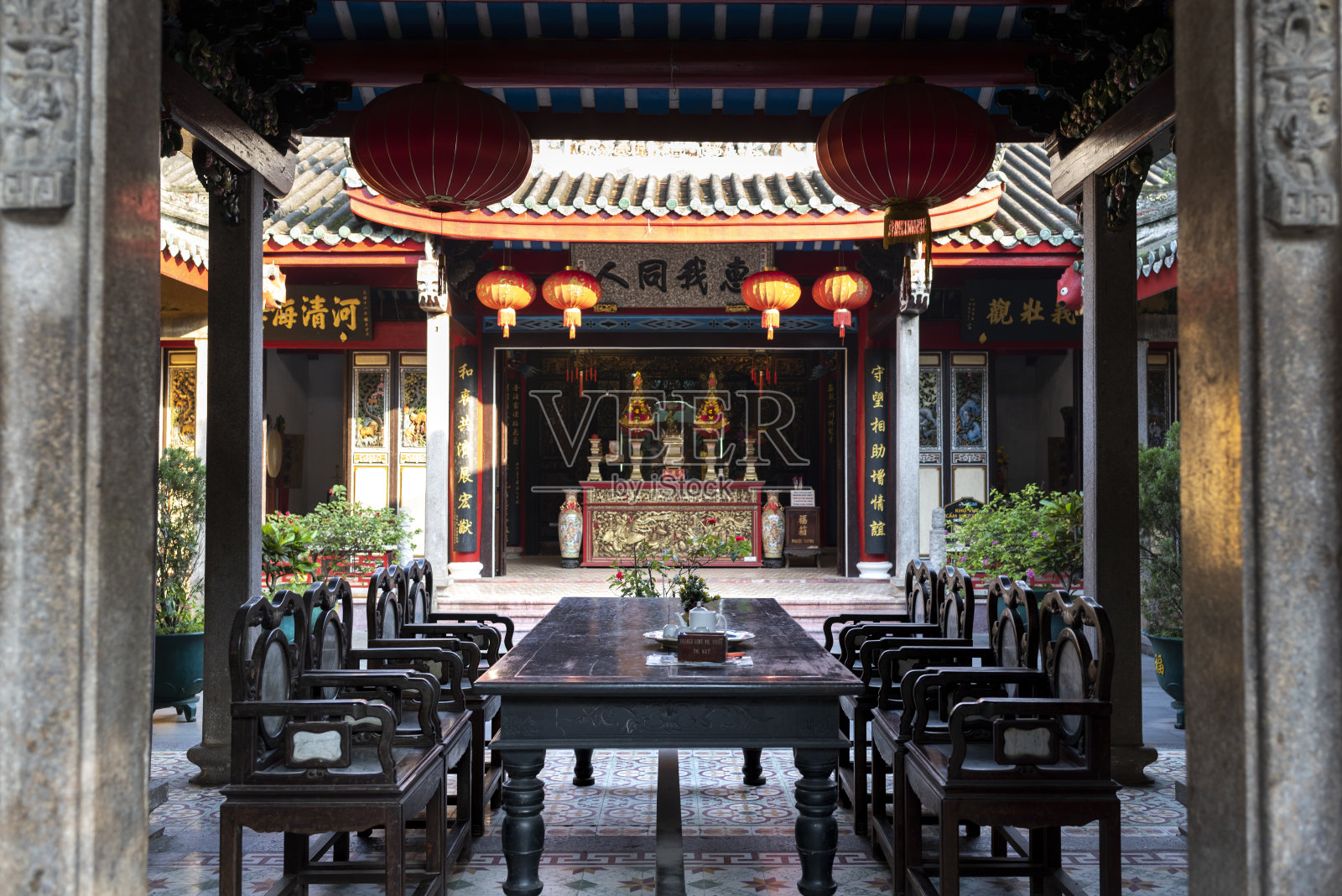 会安古城的古庙——越南之旅的亮点。照片摄影图片