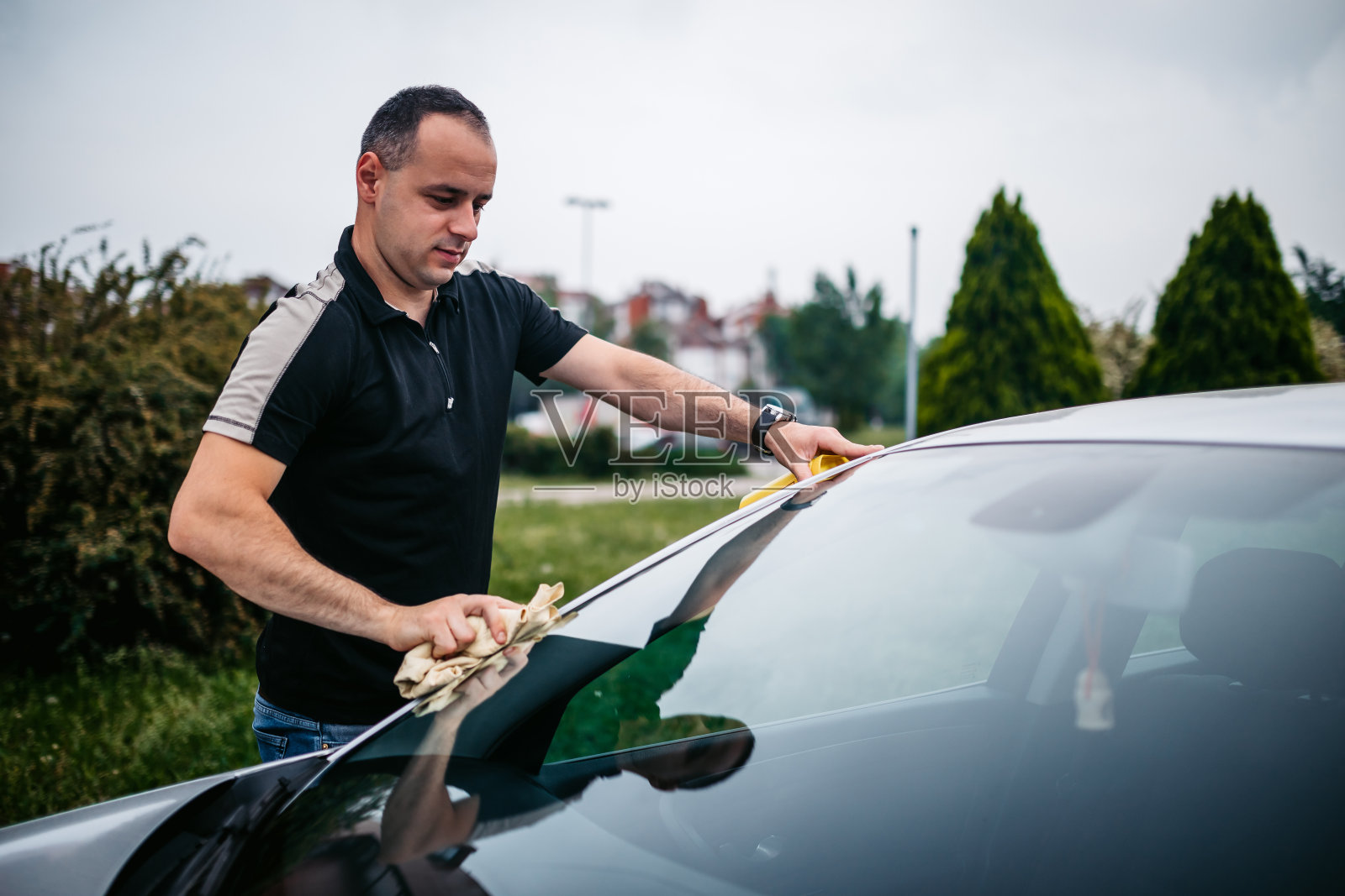 清洗挡风玻璃照片摄影图片