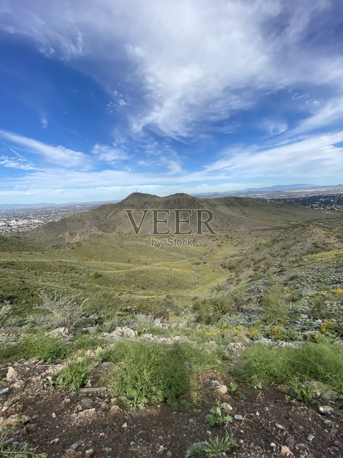 在山上照片摄影图片