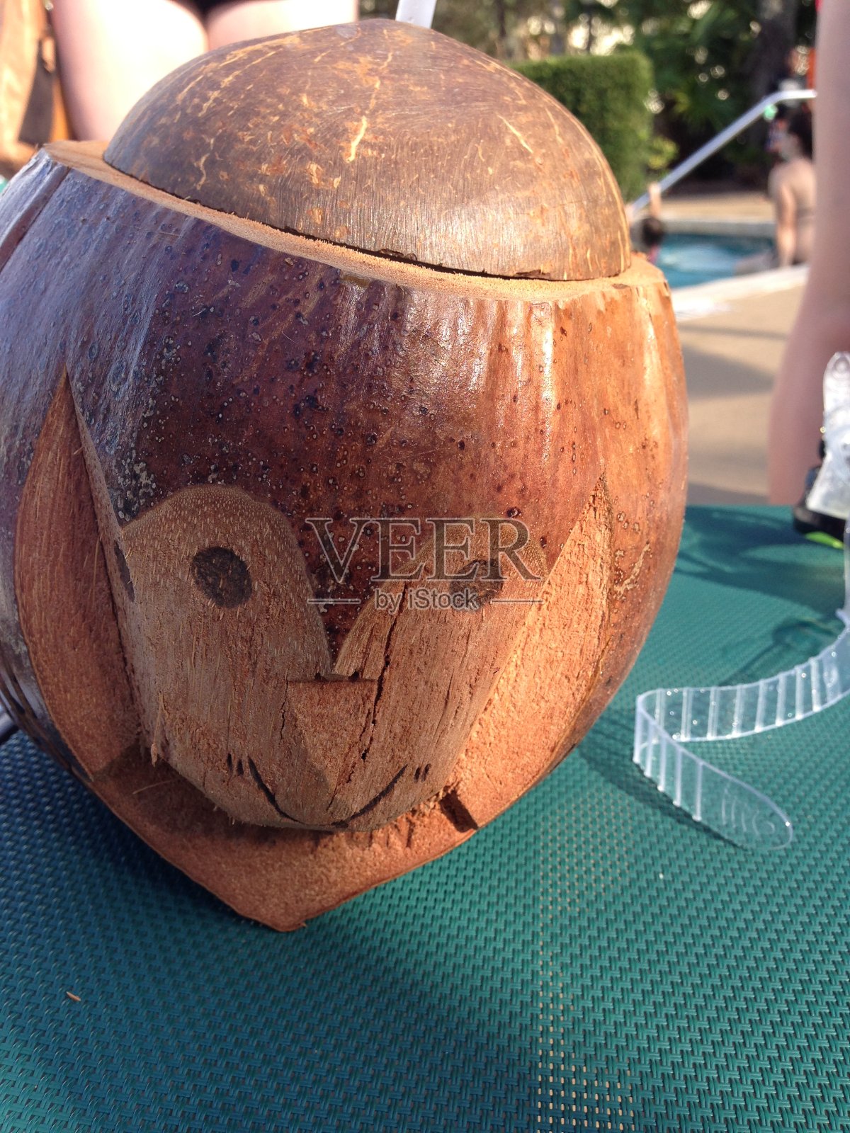 椰子喝照片摄影图片