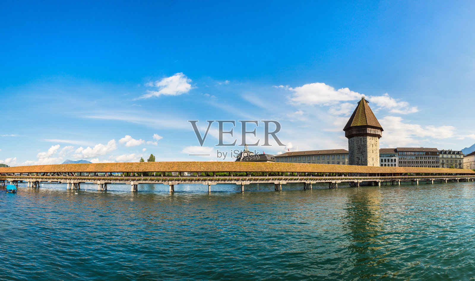 卢塞恩的教堂桥照片摄影图片