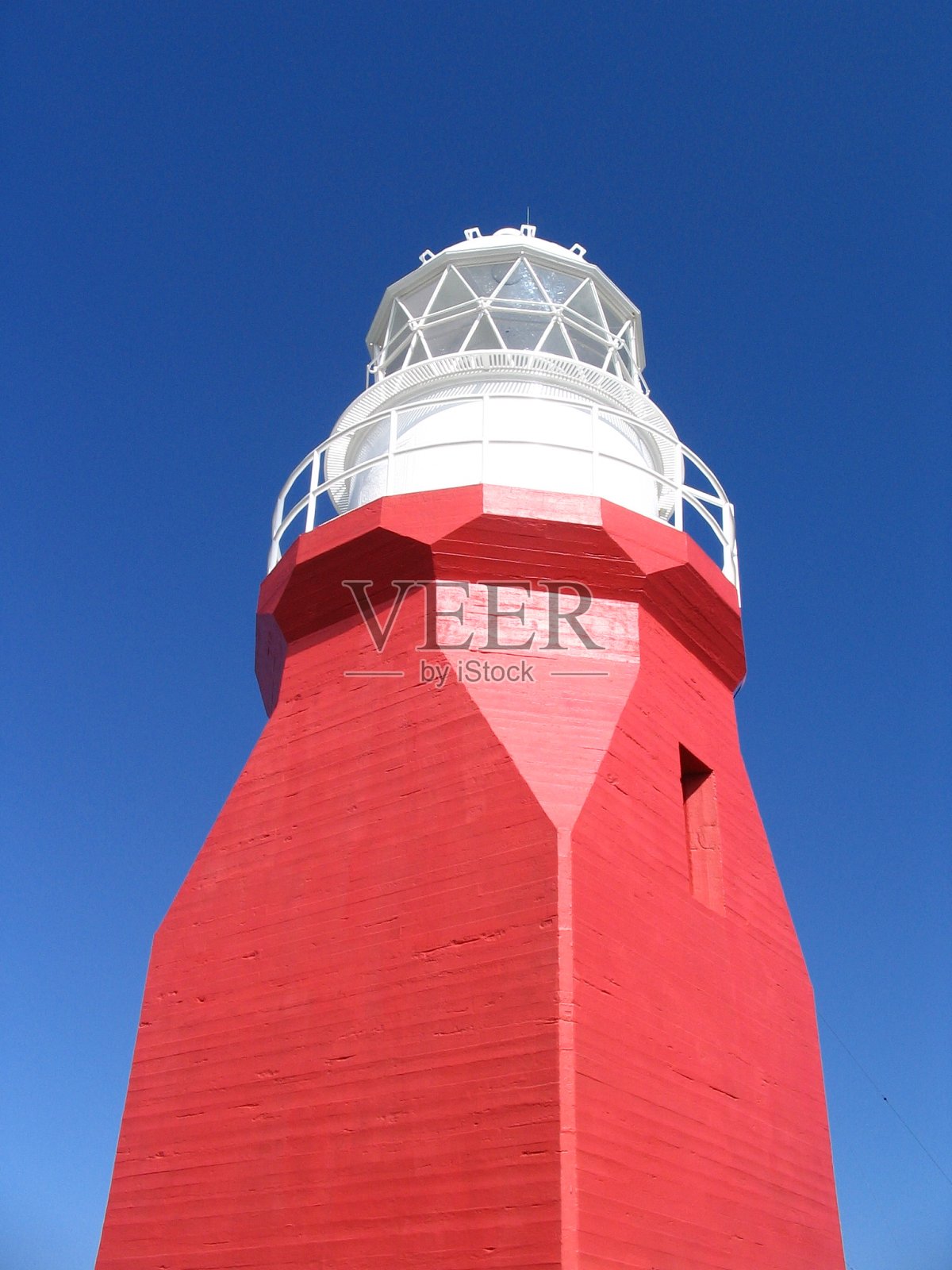 2005年，纽芬兰特威灵盖特的红色混凝土灯塔照片摄影图片