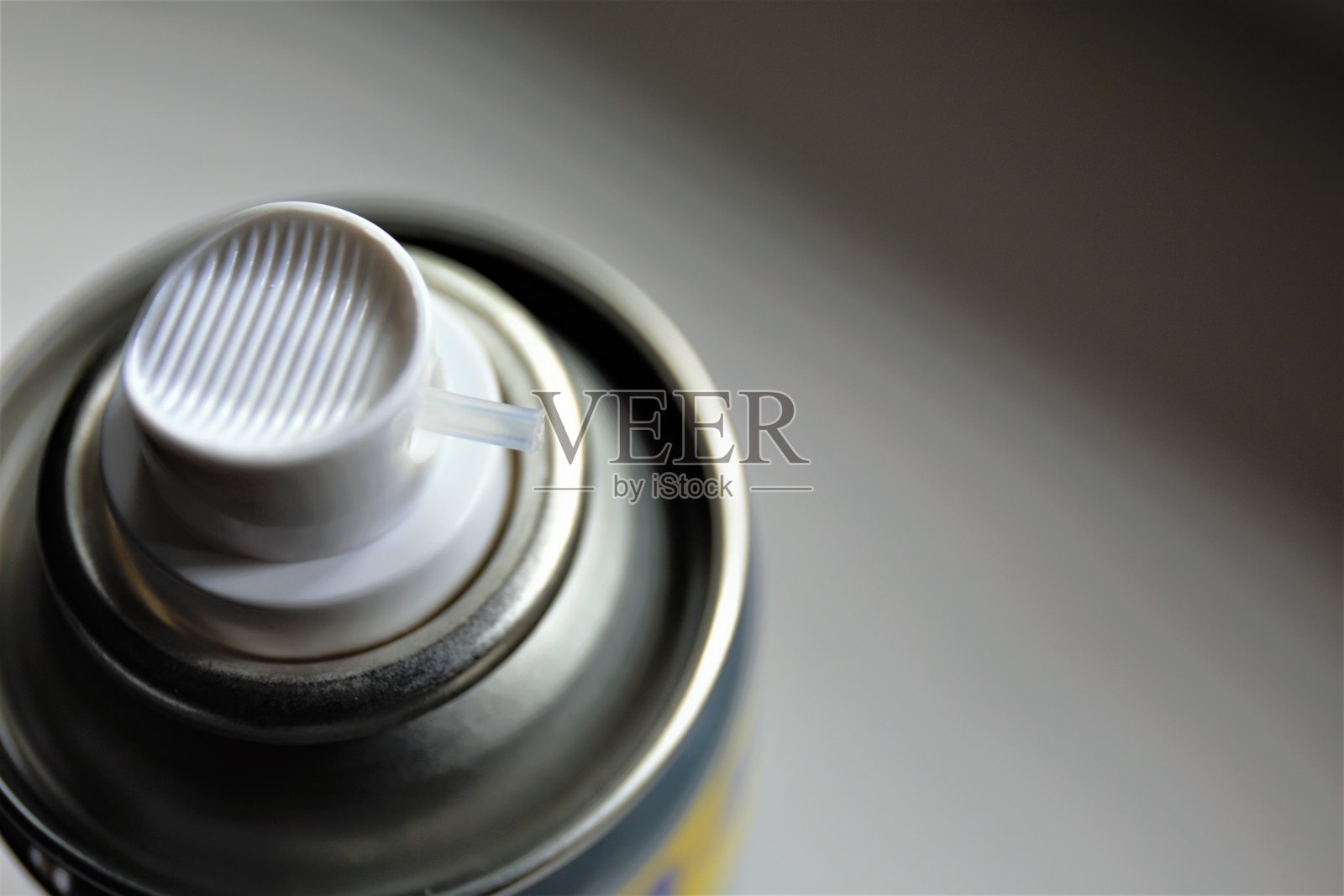 关闭一个电灯开关照片摄影图片