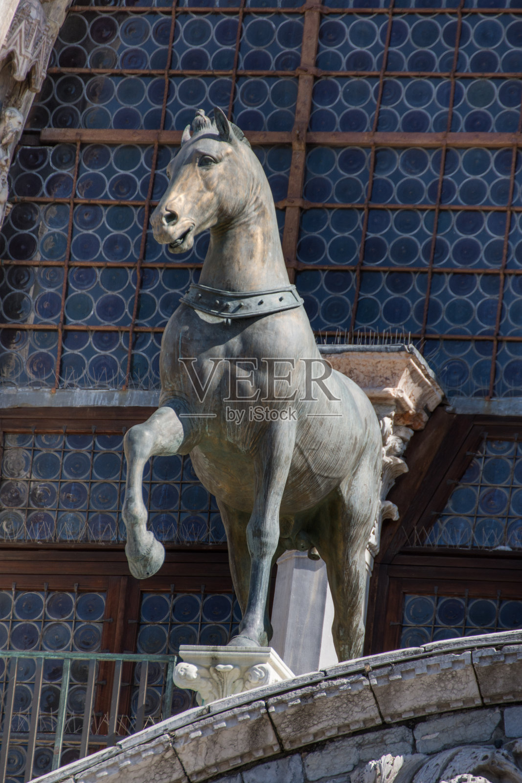 2019年3月，意大利威尼斯，圣马可大教堂的青铜马照片摄影图片