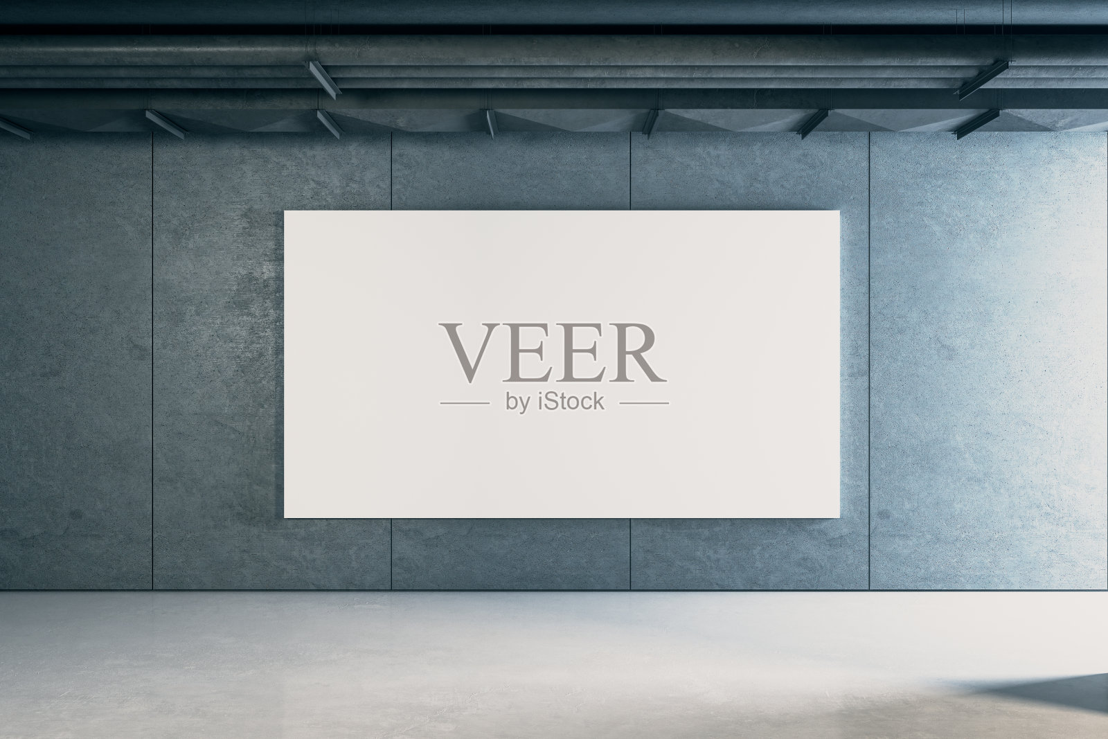 简约的混凝土室内，墙上贴着空白海报。照片摄影图片