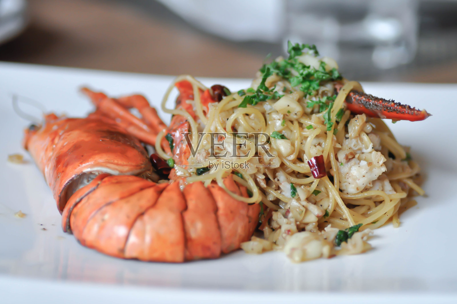 意大利面,龙虾意大利面条照片摄影图片