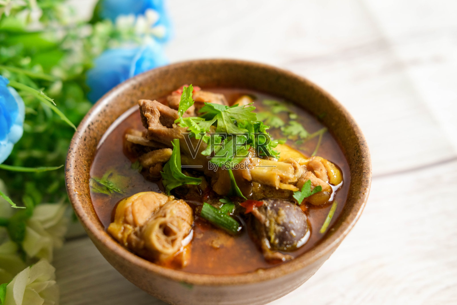 泰国著名的美食咖喱鸡照片摄影图片