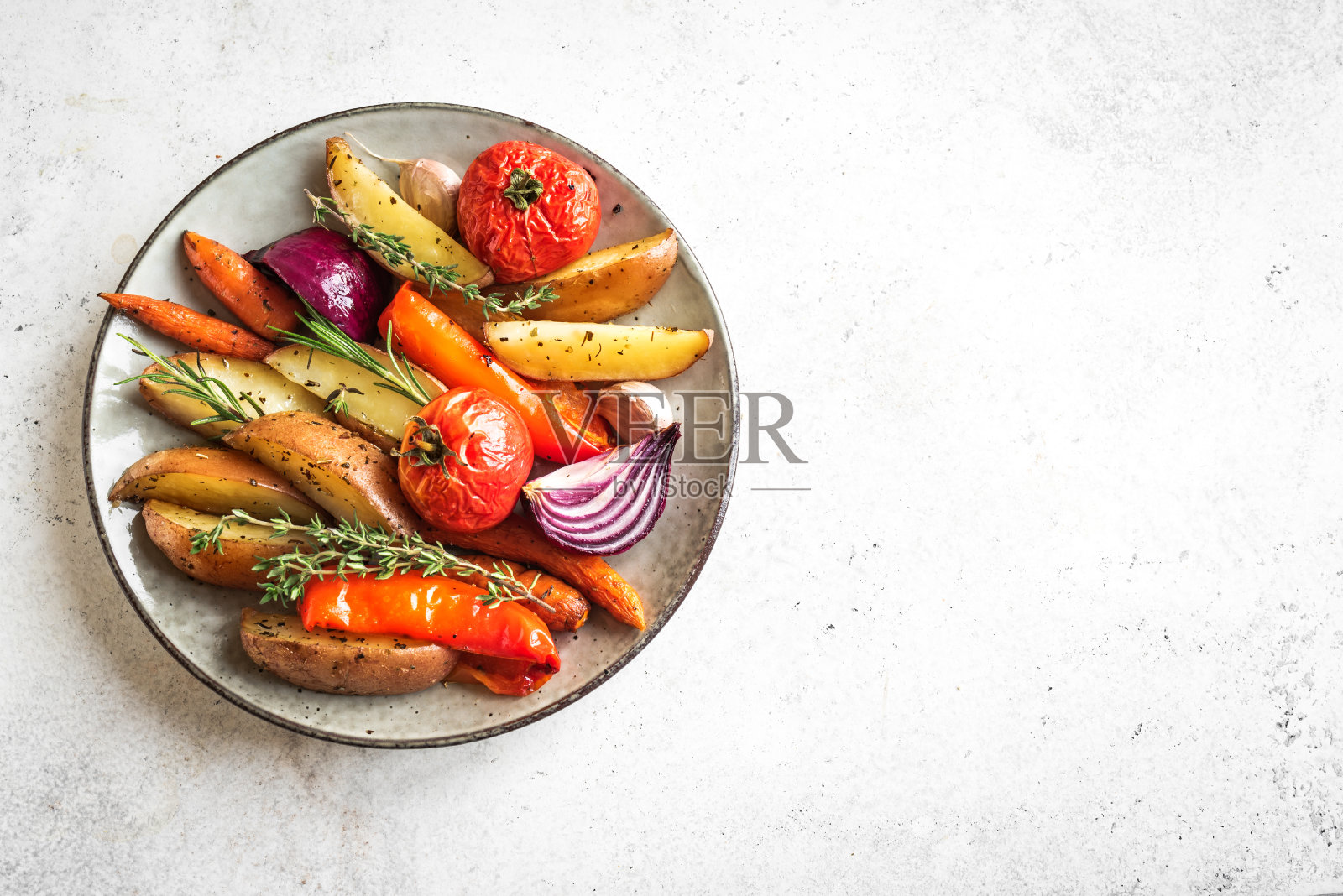 烤时令蔬菜照片摄影图片