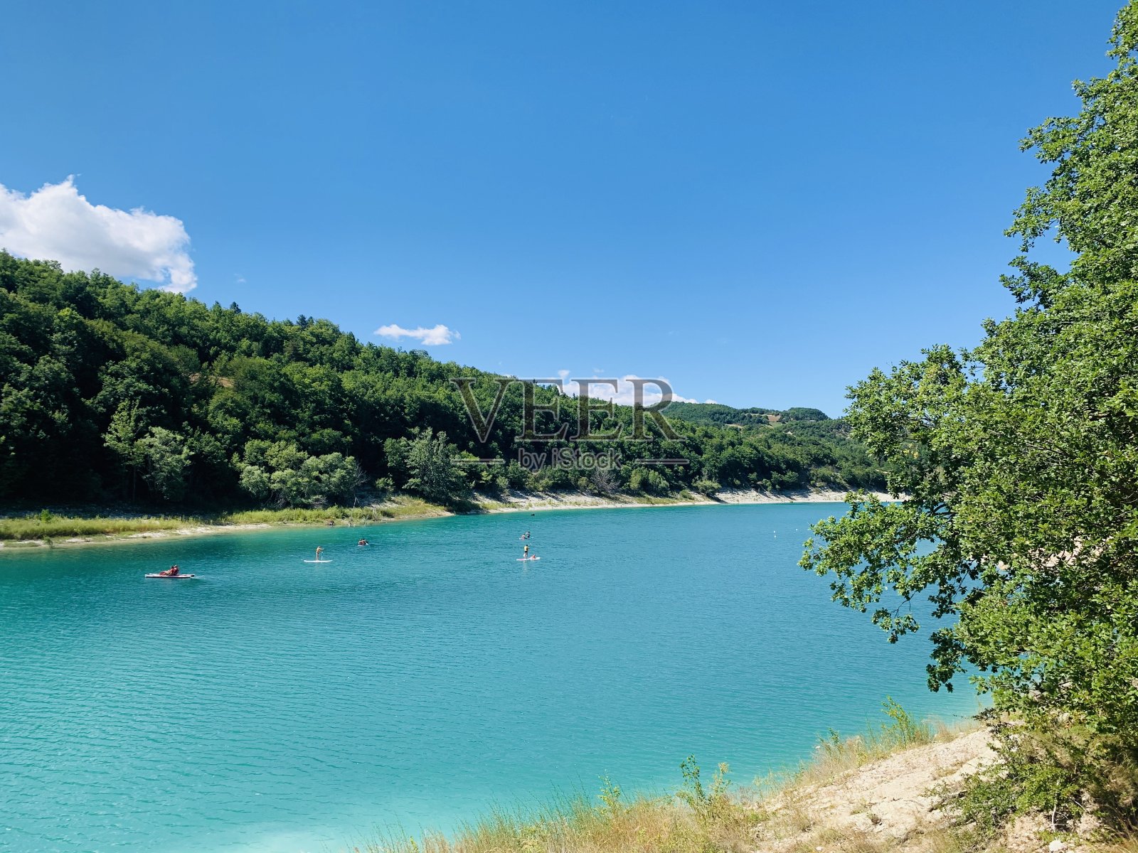 菲亚斯特拉湖全景图照片摄影图片