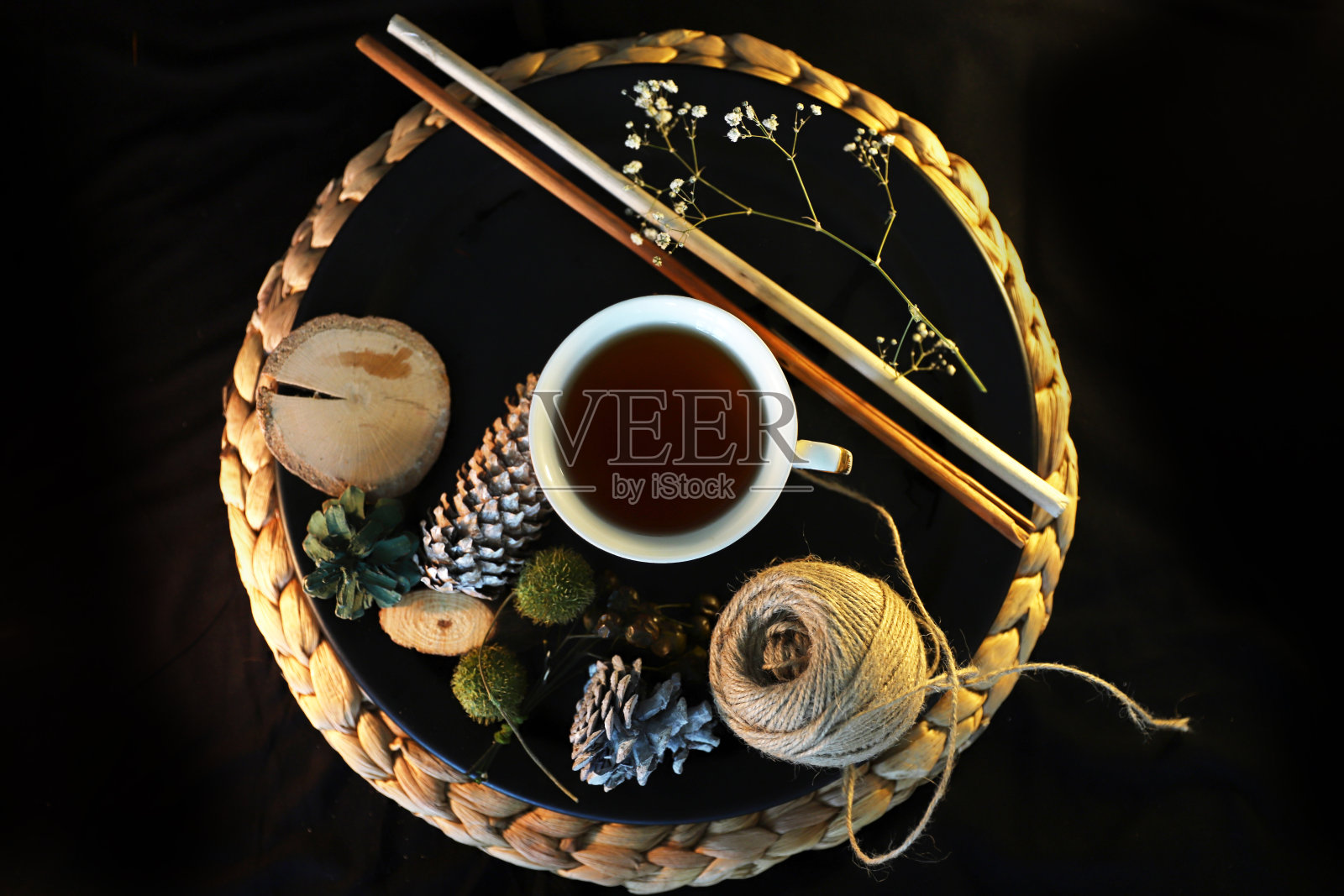 茶时间与乡村和黑暗的概念照片摄影图片