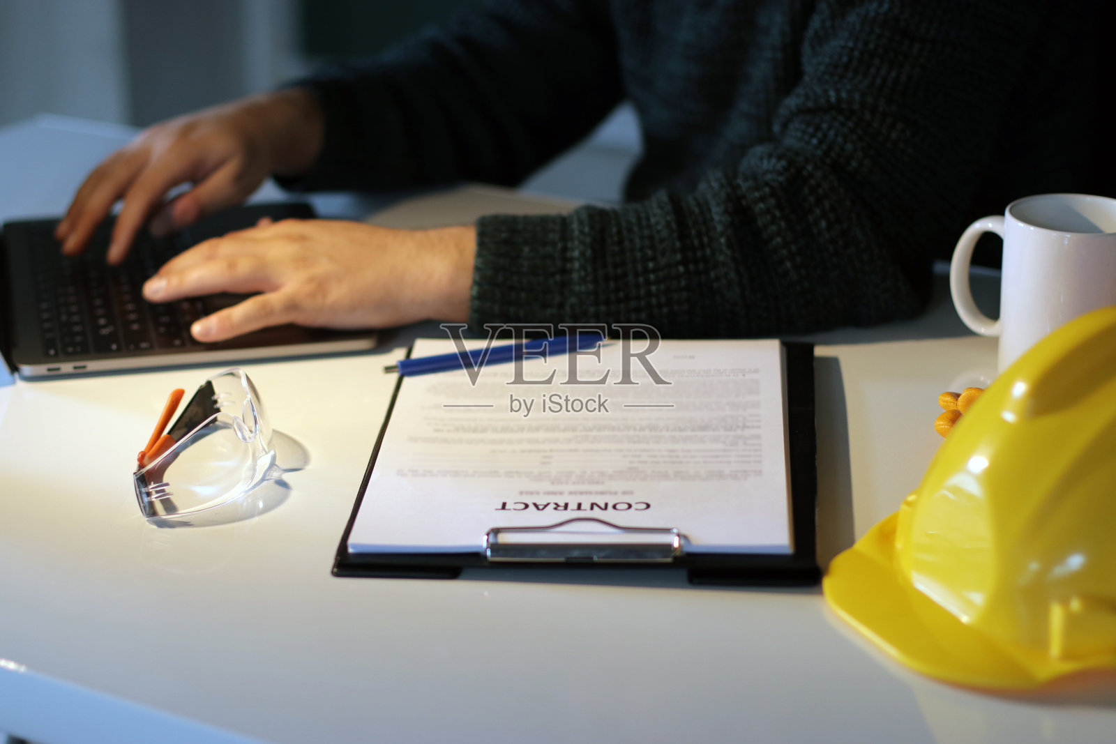 一份新合同照片摄影图片