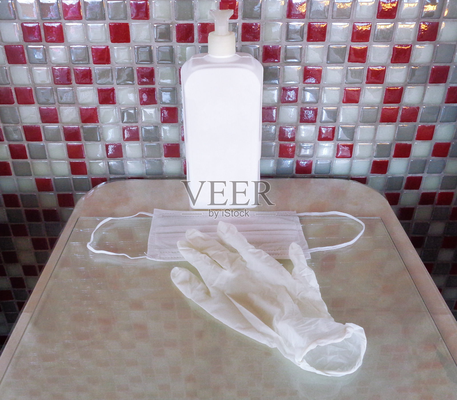 医用一次性防毒口罩照片摄影图片