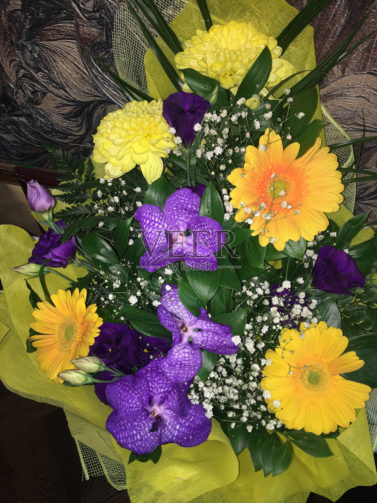 一束鲜艳的花照片摄影图片