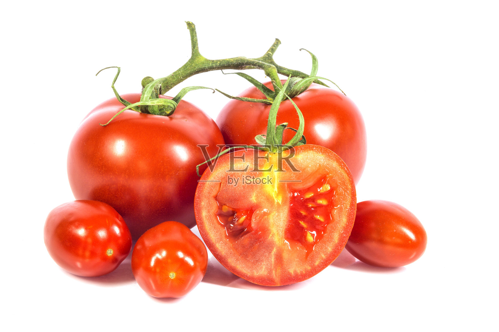 健康的食物，蔬菜，白色背景上的红番茄照片摄影图片