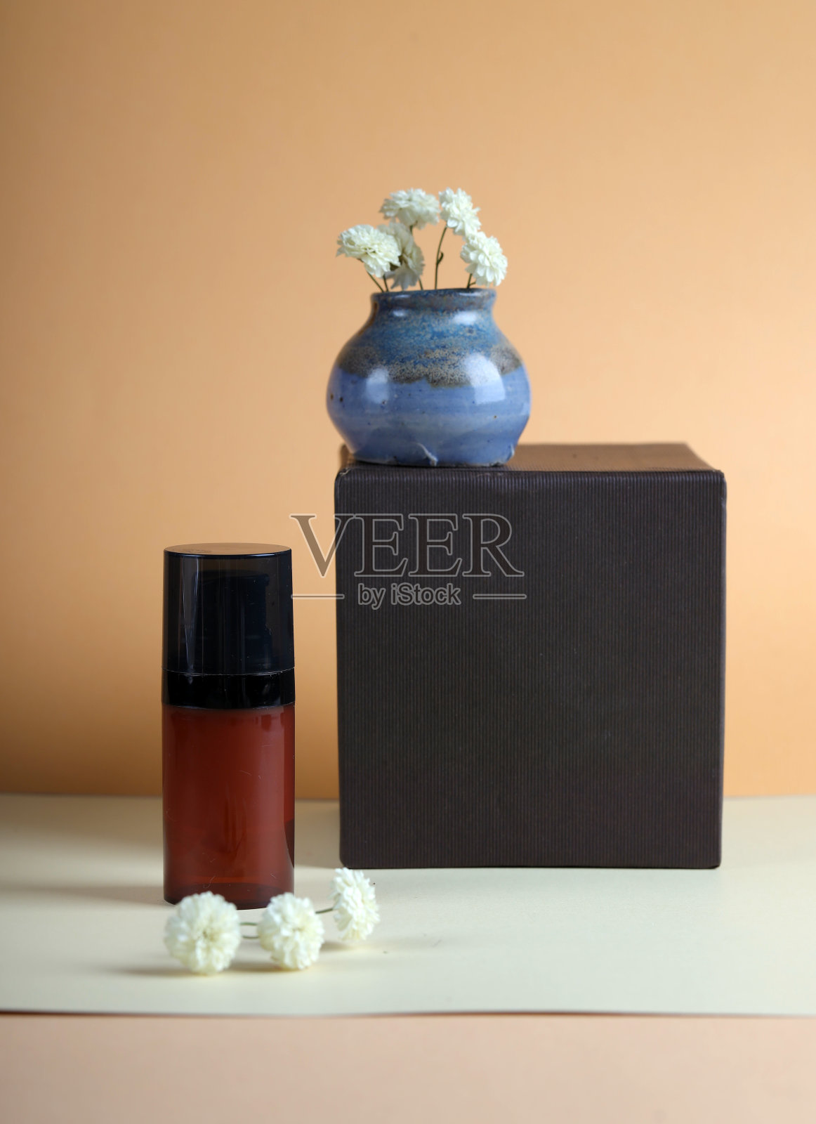 化妆品静物照片摄影图片