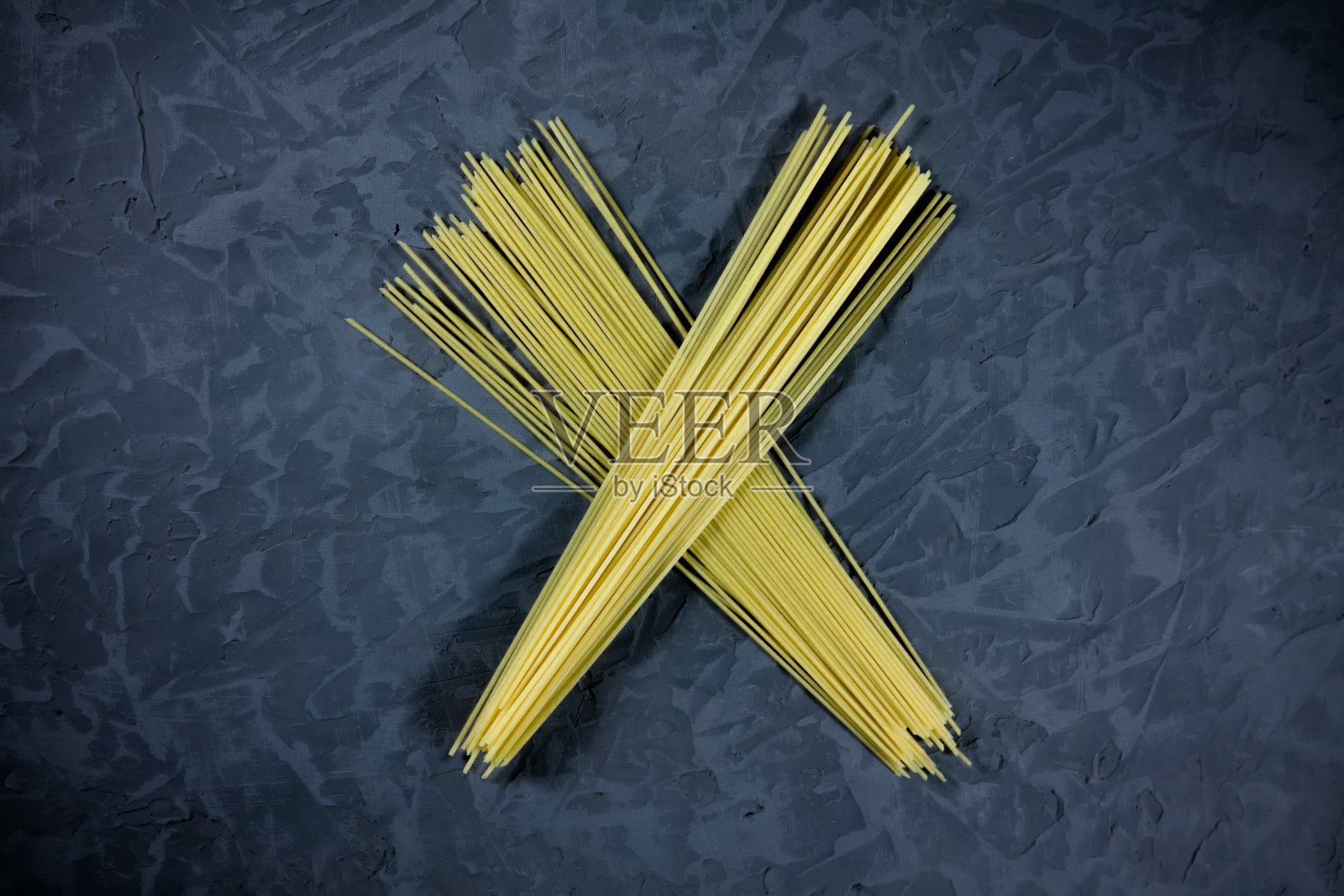 含有字母X的复合膏体照片摄影图片