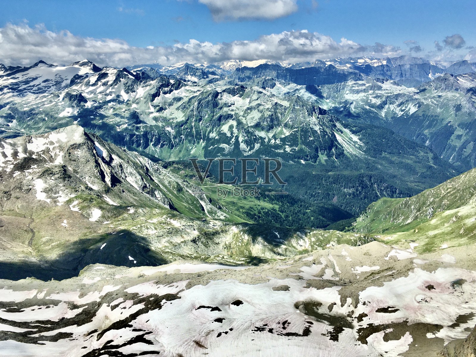 夏天的基茨施泰因霍恩，泽尔我看，奥地利照片摄影图片