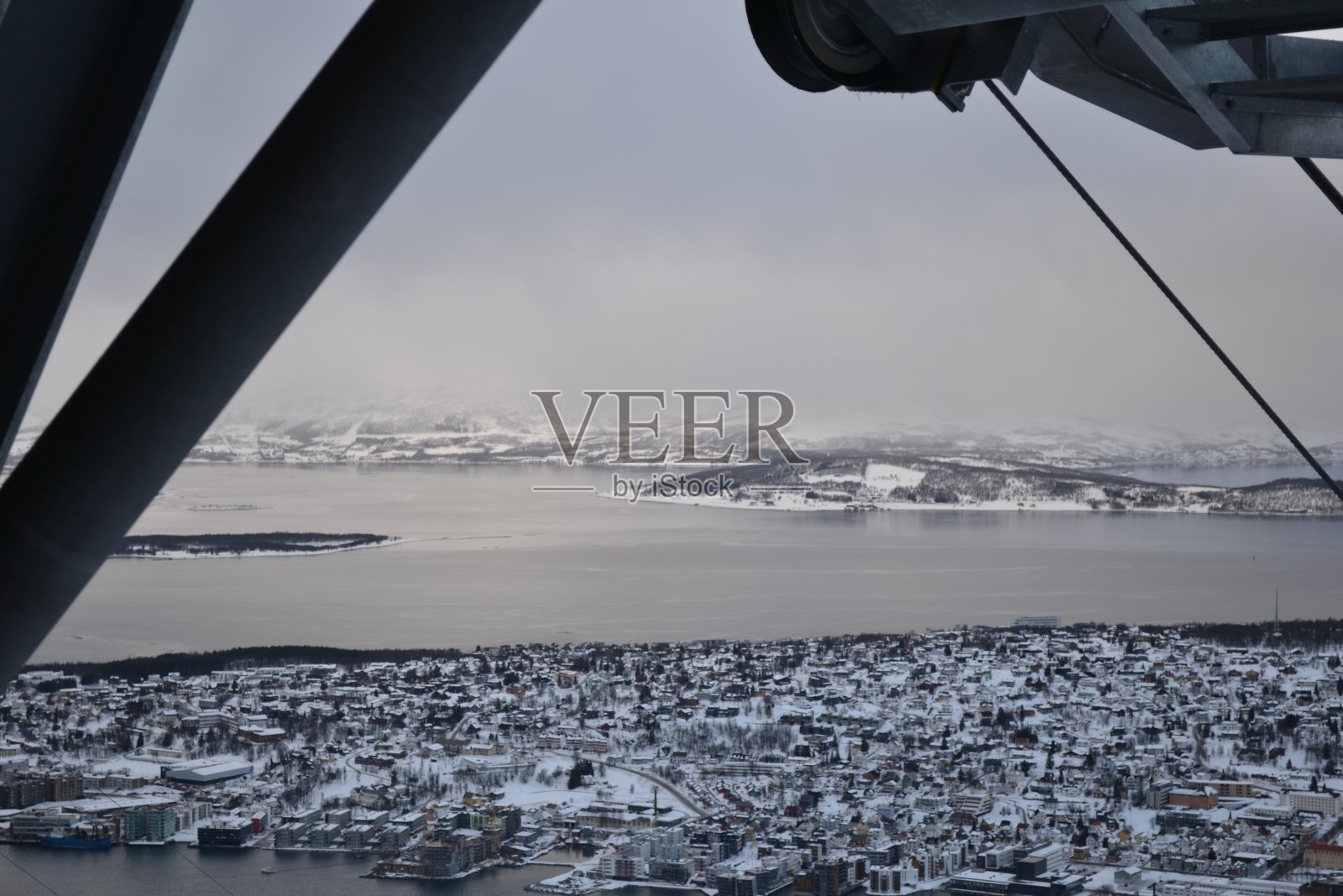 特罗姆瑟在雪照片摄影图片