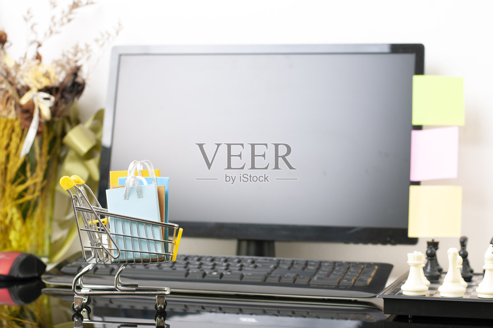 网上购物。网上购物和配送。照片摄影图片