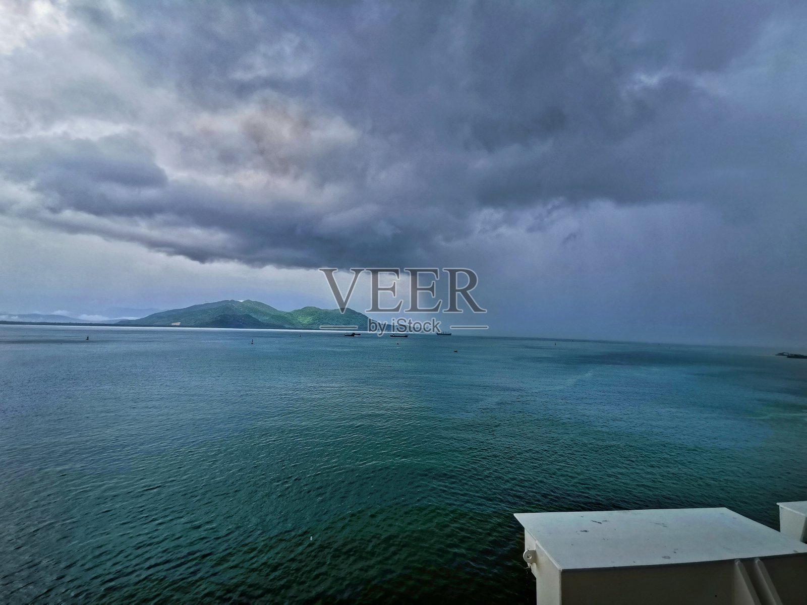 大雨照片摄影图片