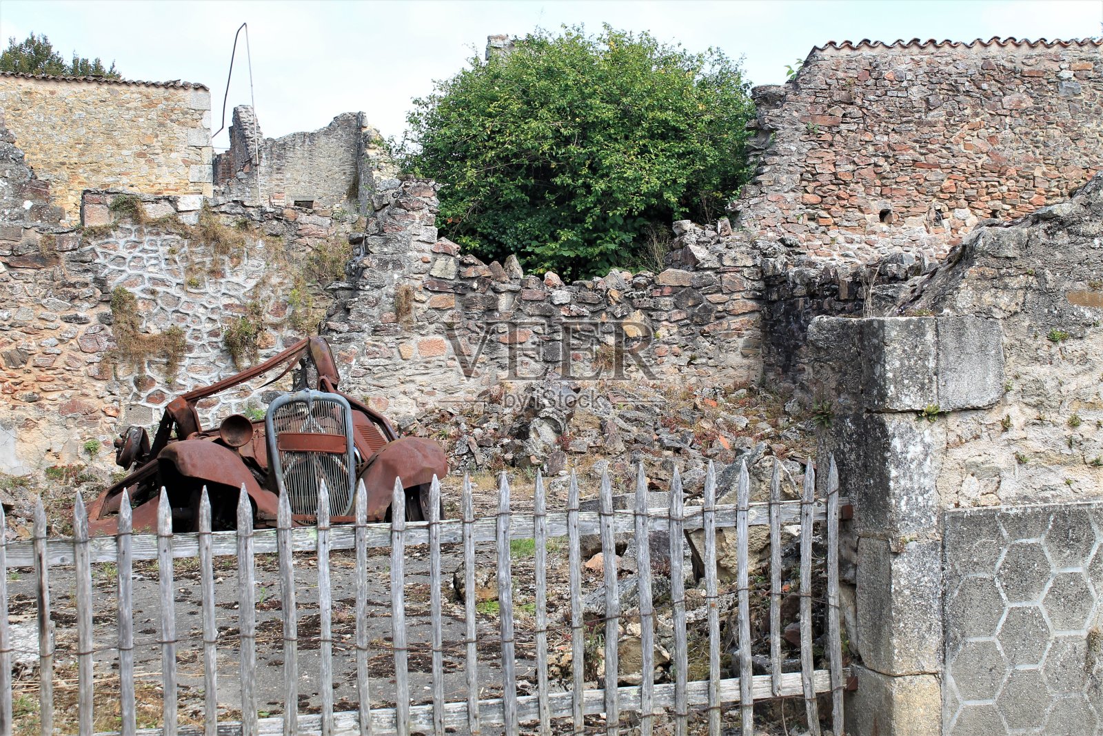 或在釉面上的装饰照片摄影图片