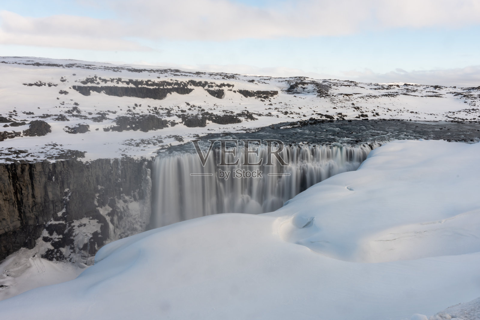 冬天的瀑布照片摄影图片