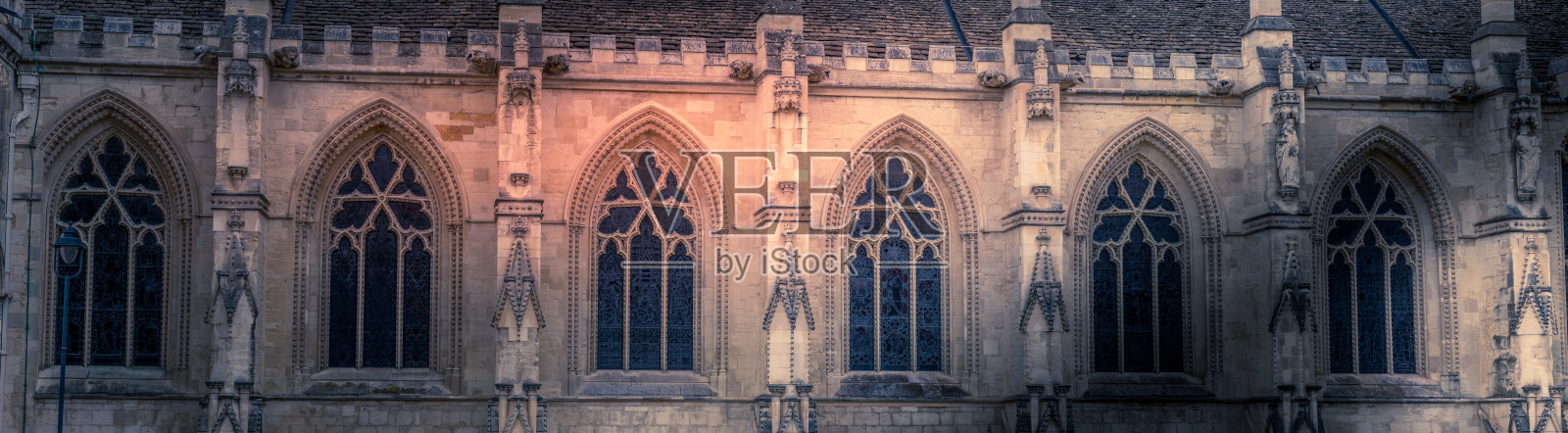英国格洛斯特，2020年7月19日，著名的格洛斯特大教堂窗户全景图，英国照片摄影图片