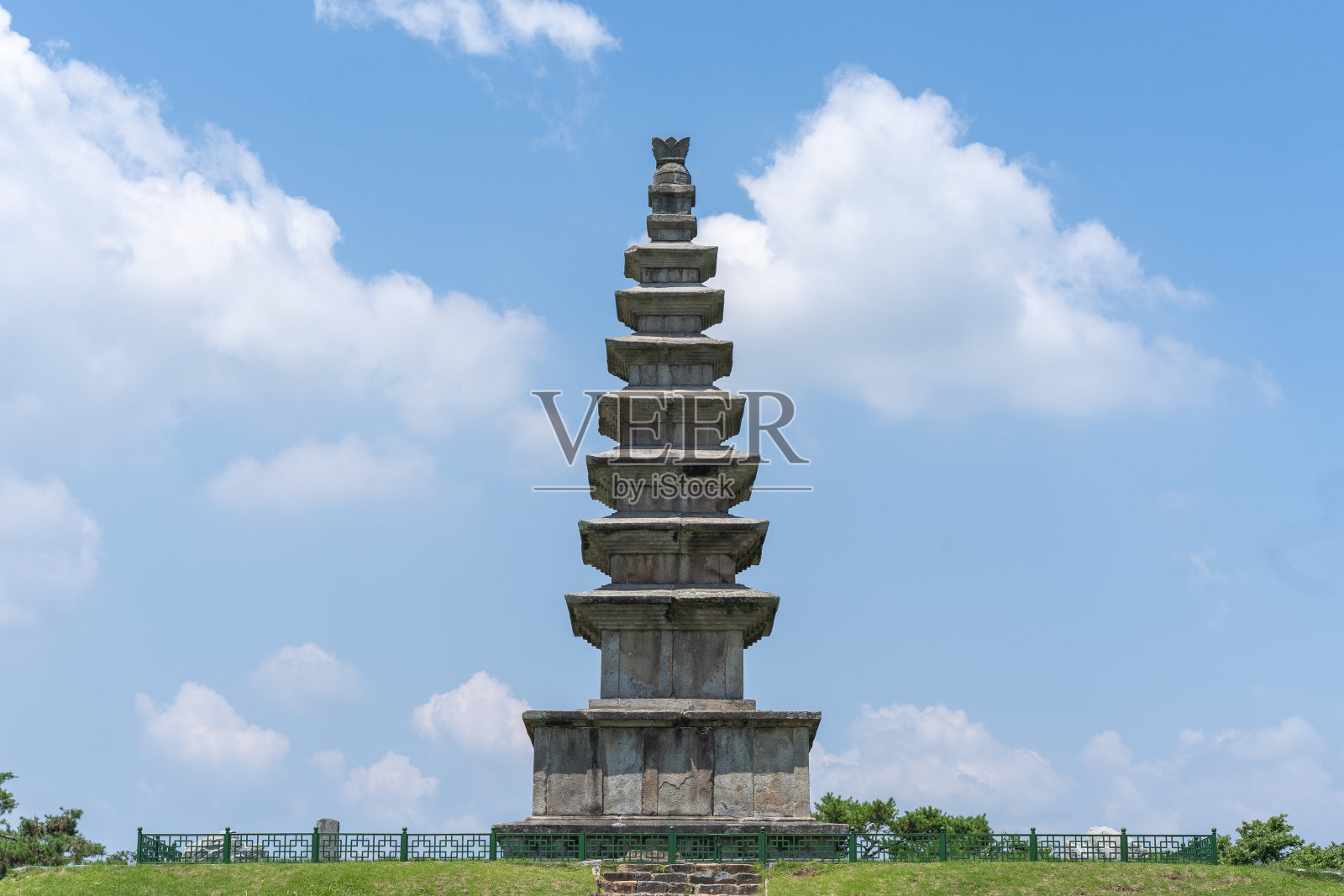 朝鲜石塔照片摄影图片