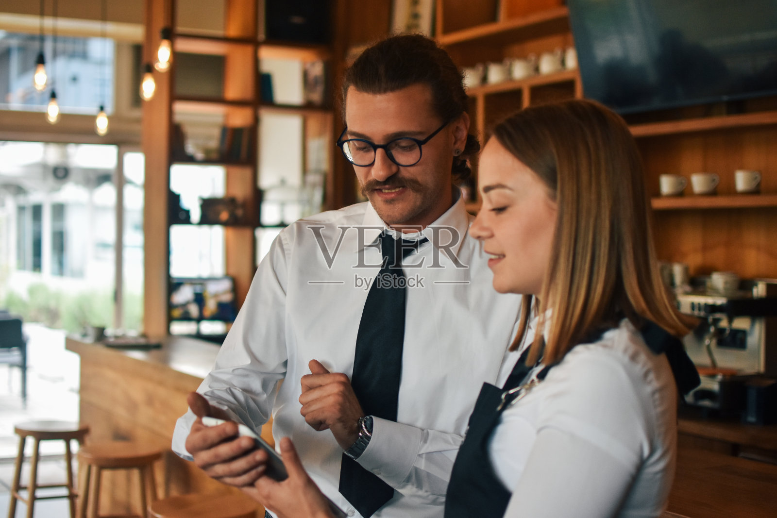 咖啡师照片摄影图片