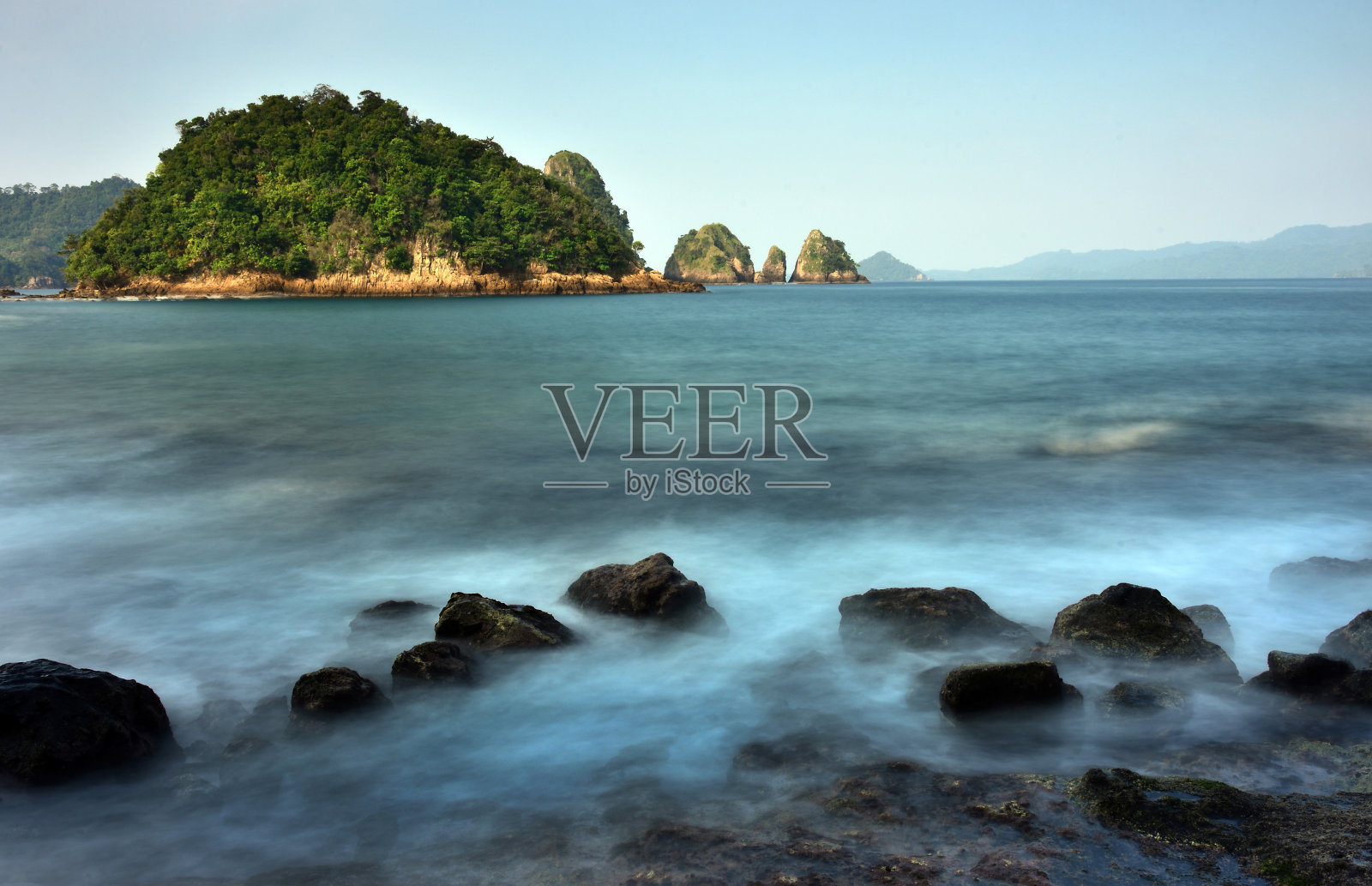 卡米塔拉海滩美丽的全景照片摄影图片