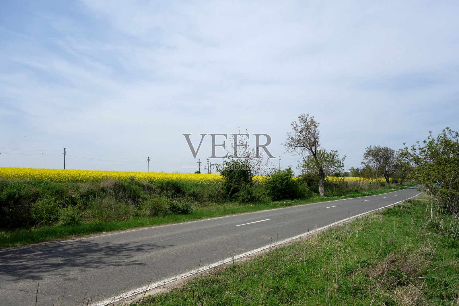 连接多瑙河和黑海的国道照片摄影图片