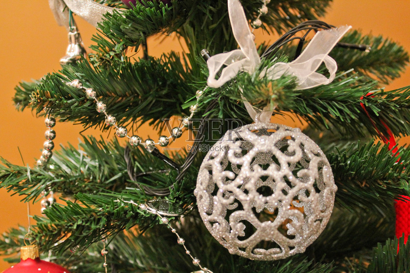 圣诞树，新年装饰品，室内装饰，装饰品照片摄影图片