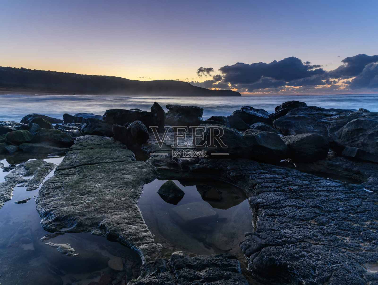海边的清晨照片摄影图片
