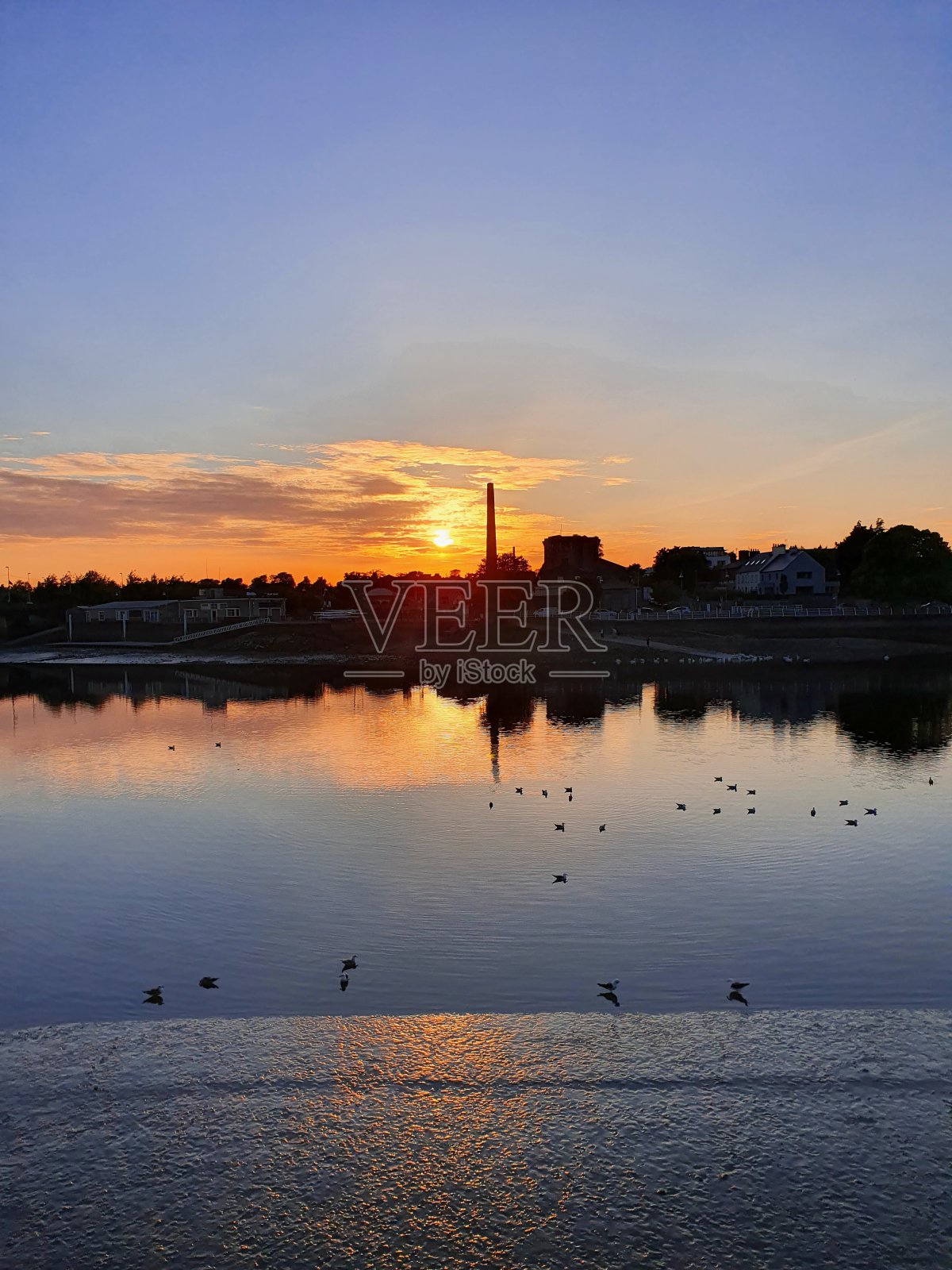 利默里克的日落照片摄影图片