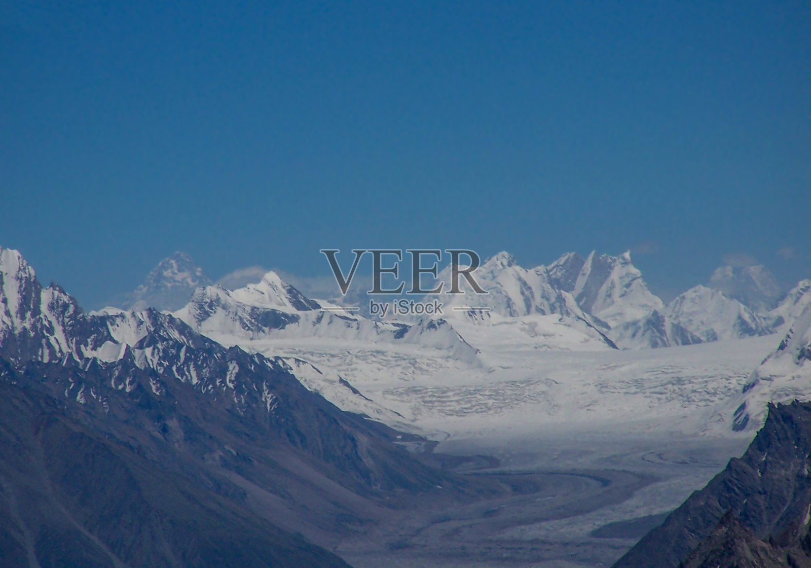 巴基斯坦的山脉和山峰照片摄影图片