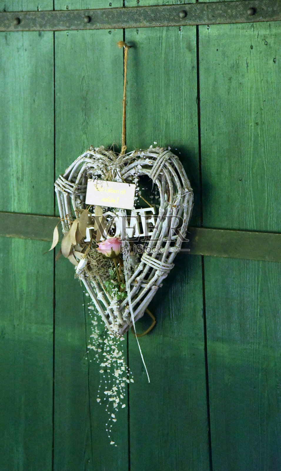 朴素地装饰花园照片摄影图片