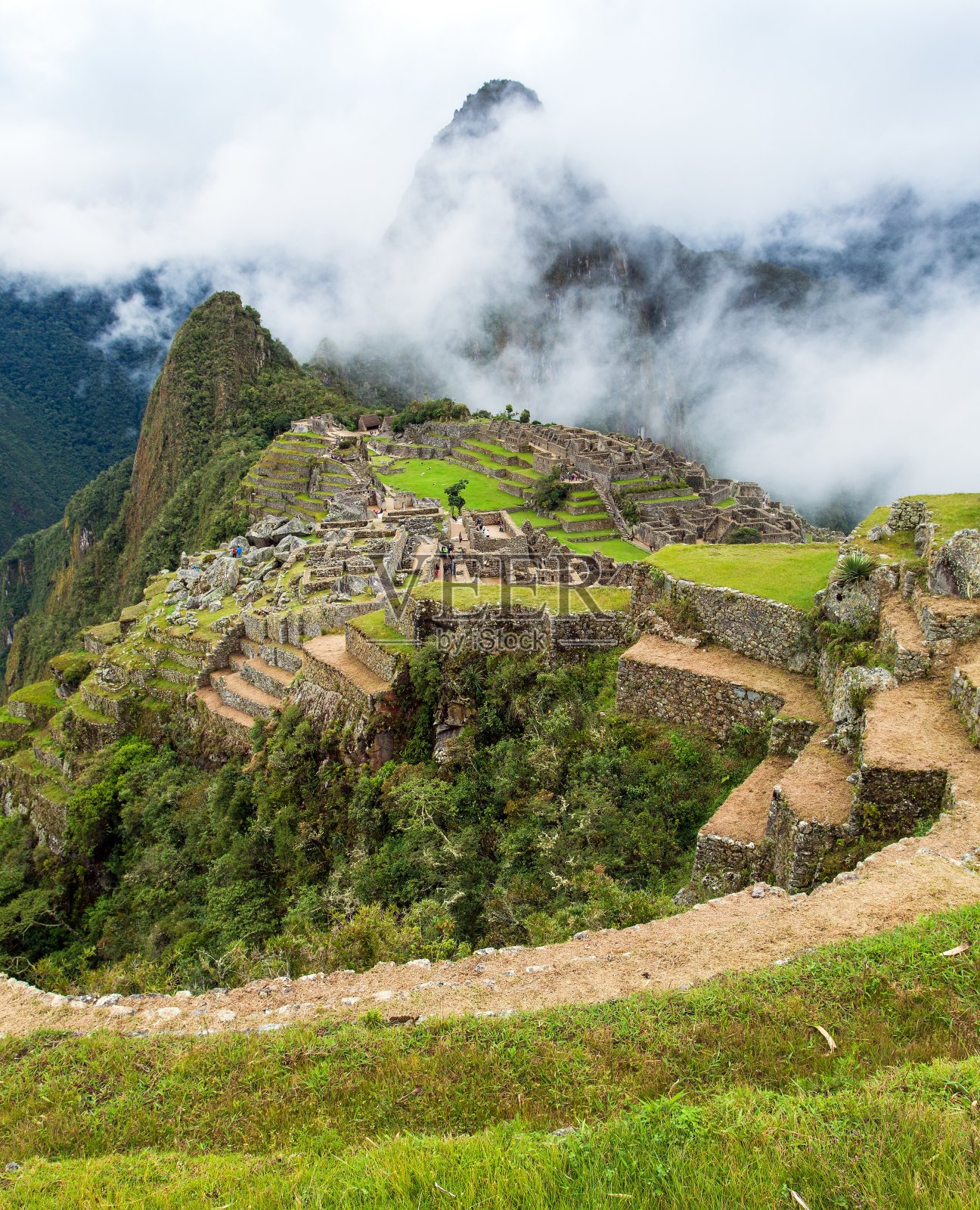 马丘比丘，秘鲁印加小镇全景照片摄影图片