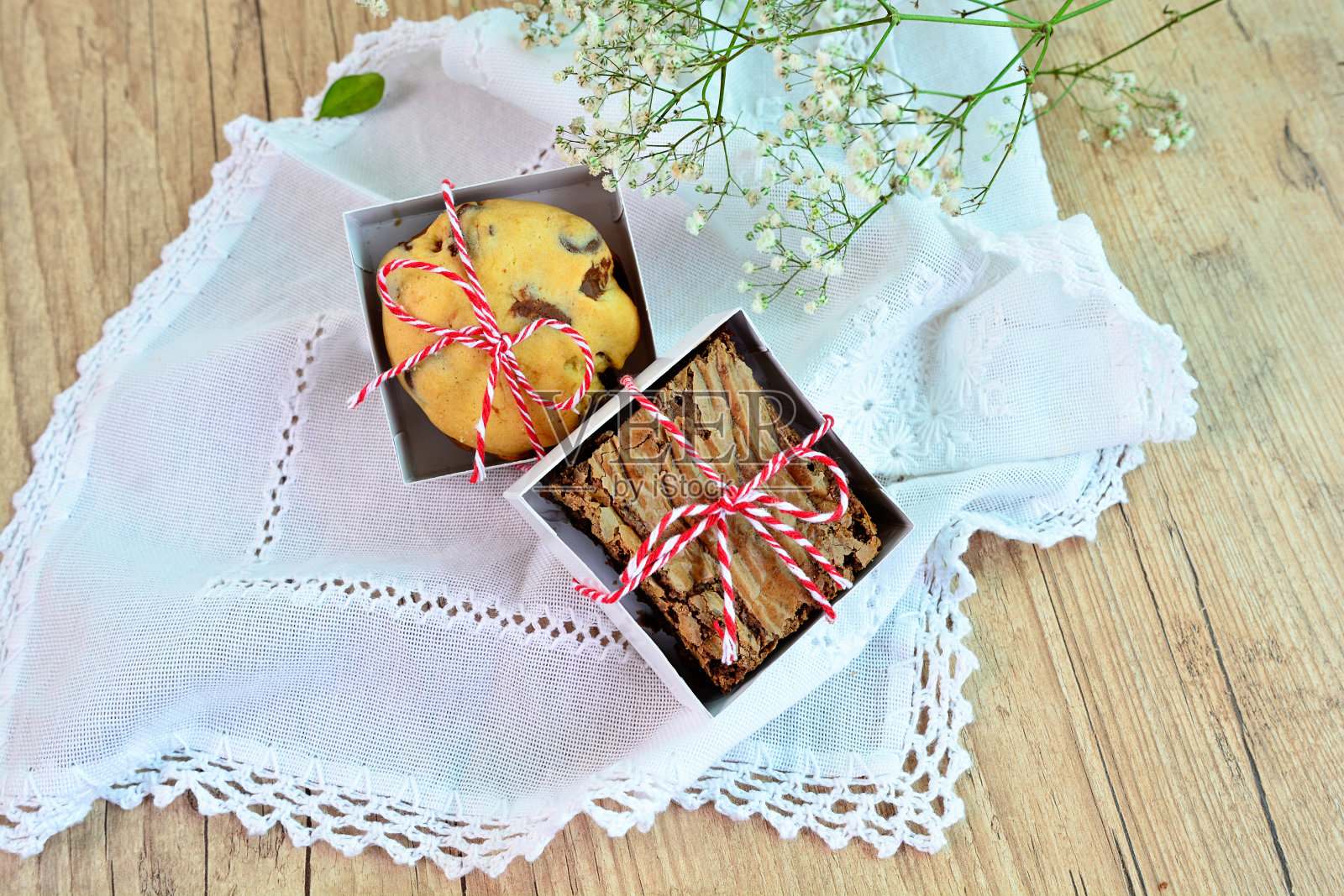 饼干和布朗尼甜点，巧克力照片摄影图片