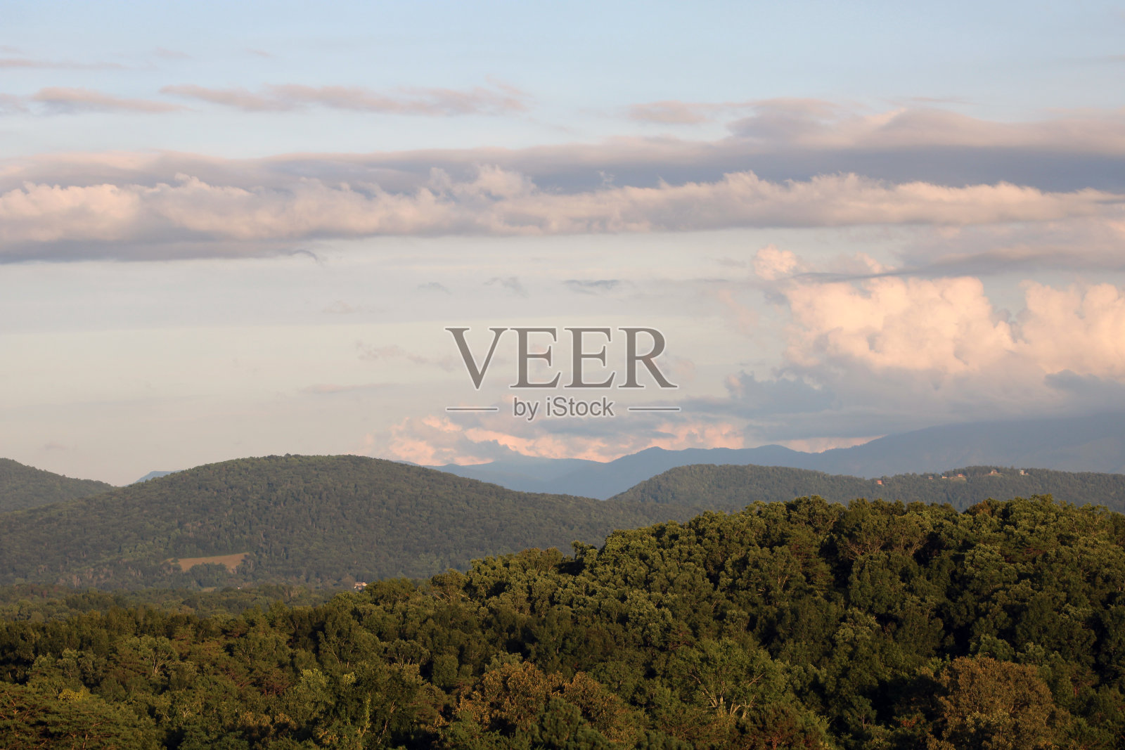 大烟山照片摄影图片