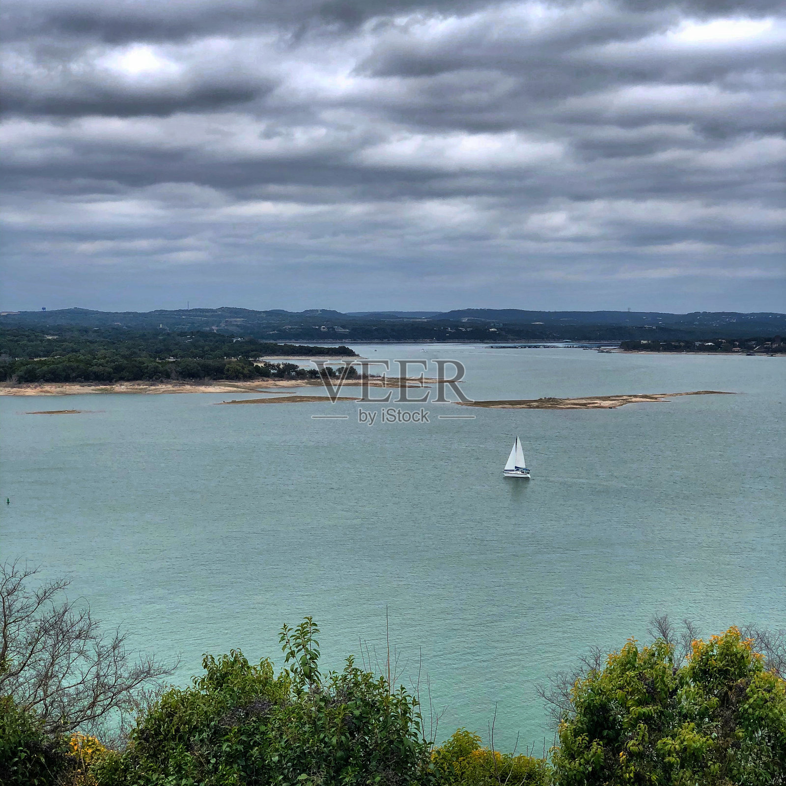 暴风雨的帆照片摄影图片