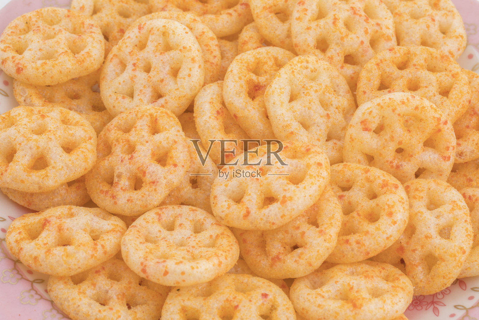 咸轮子零食照片摄影图片