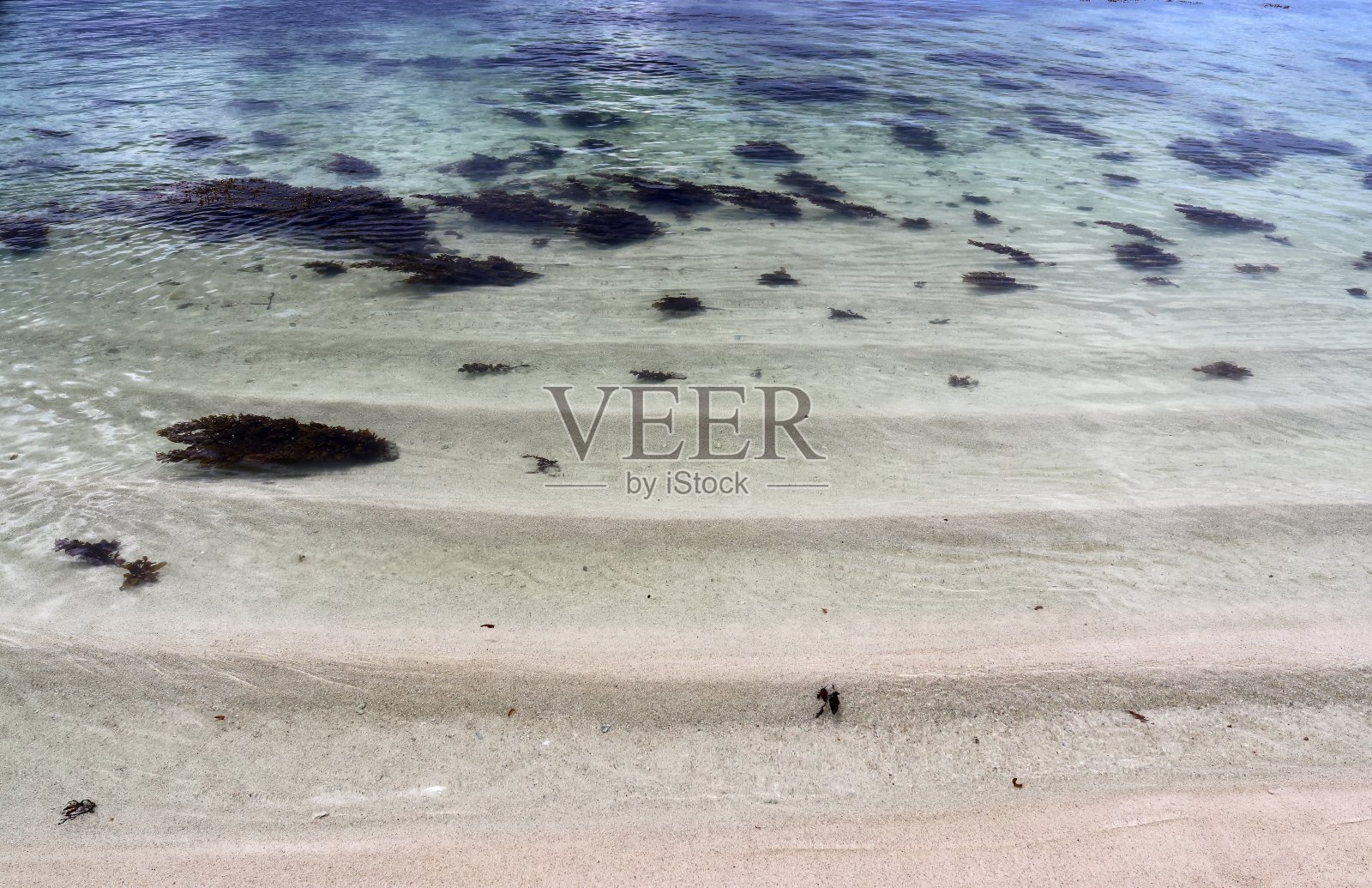 塞舌尔天堂岛的白色沙滩和脚印的美丽镜头照片摄影图片