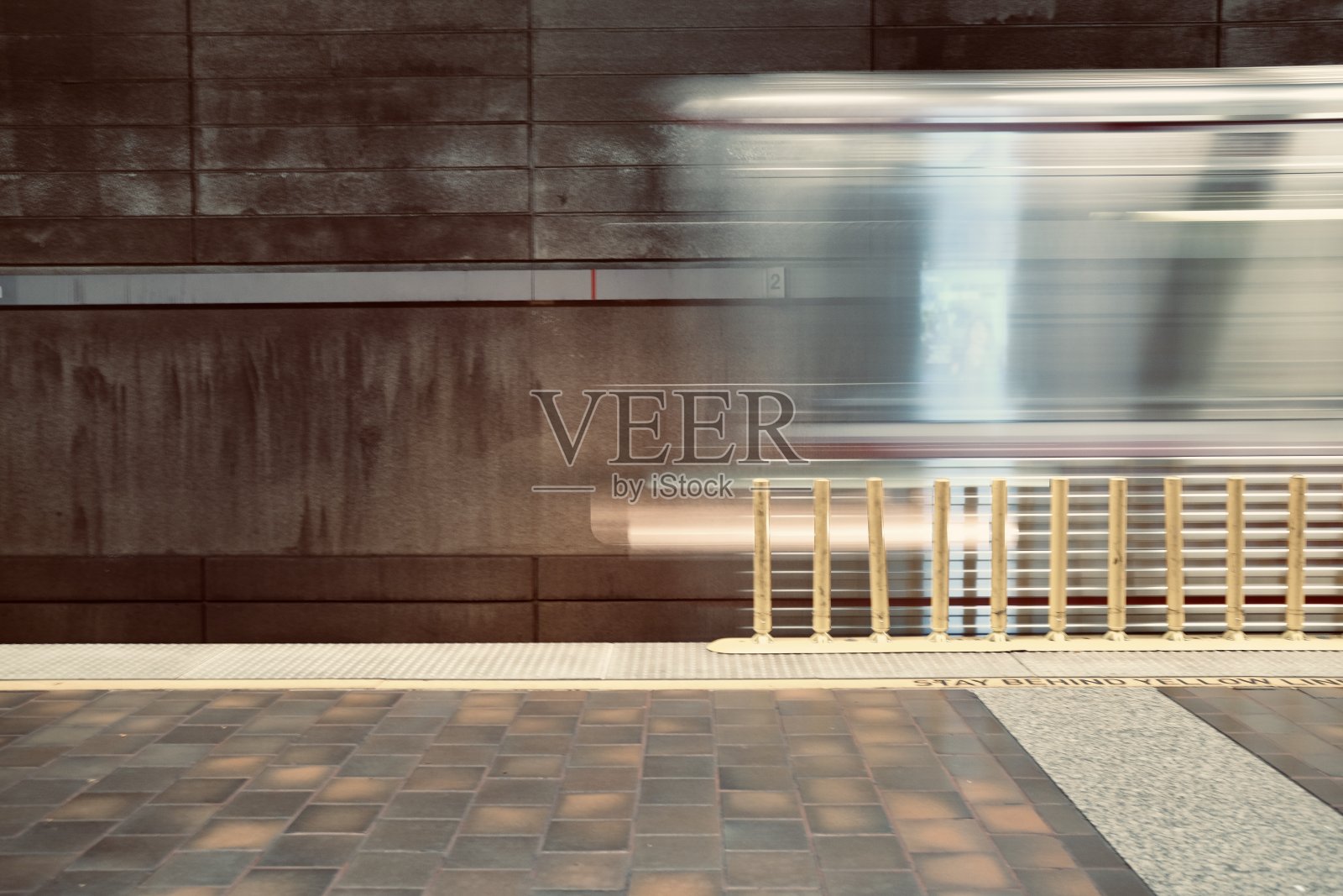 地铁的场景照片摄影图片