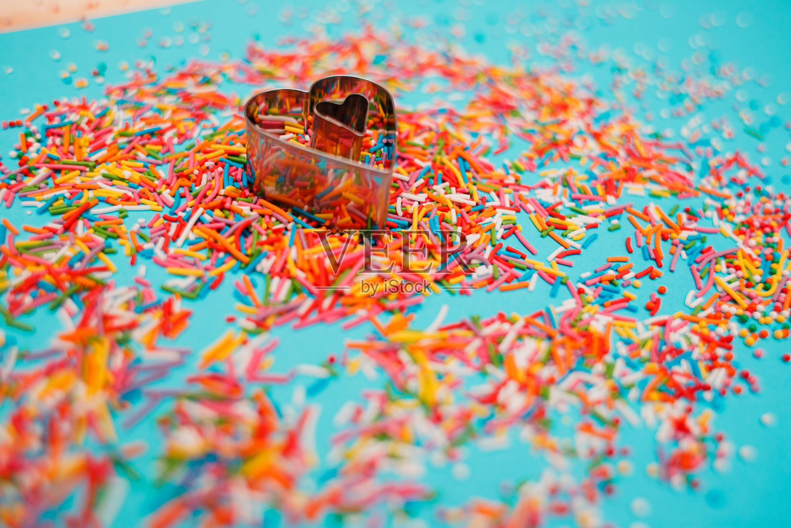 装饰蛋糕用的糖屑照片摄影图片