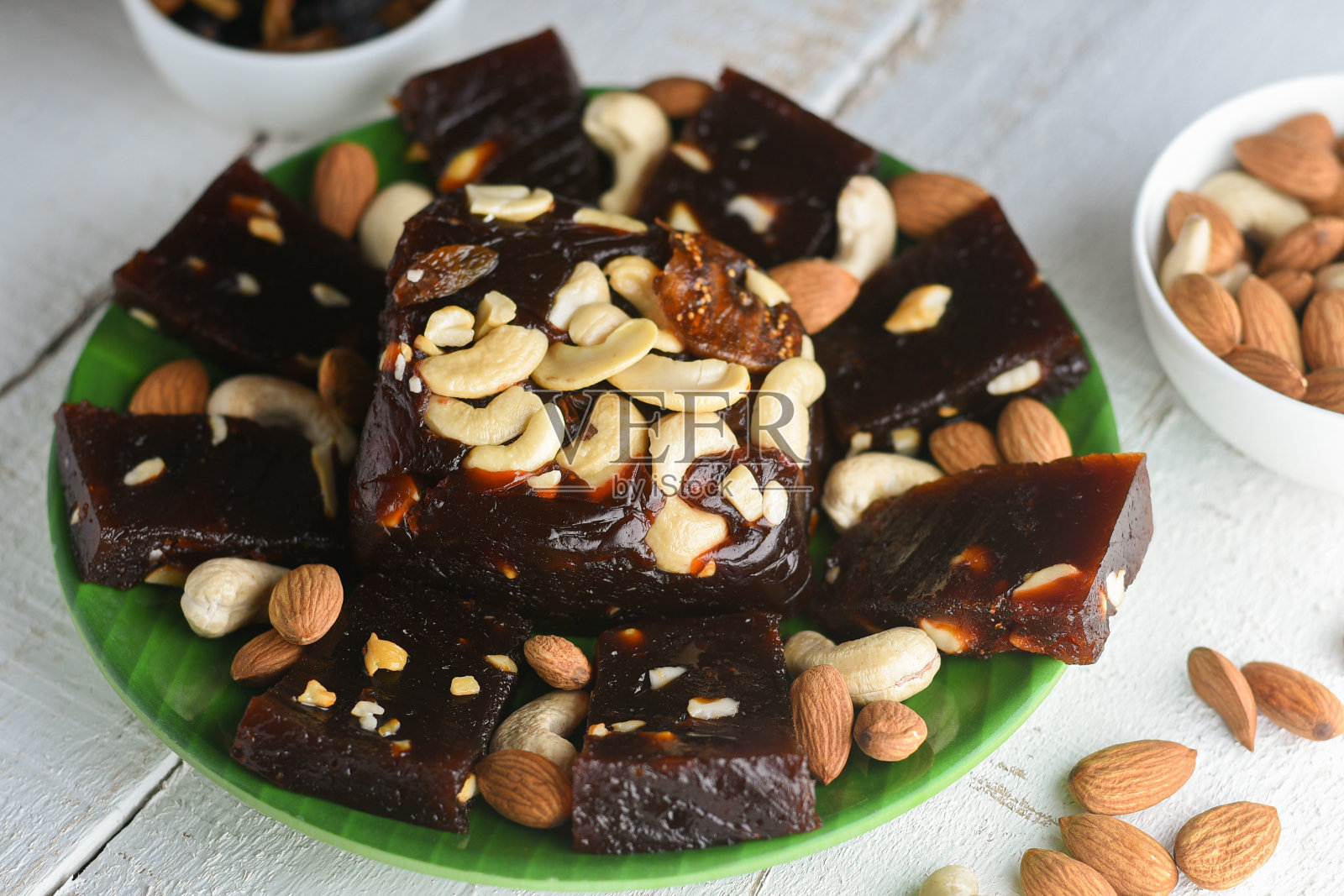 印度甜食科治科丹黑哈尔瓦由干果制成照片摄影图片