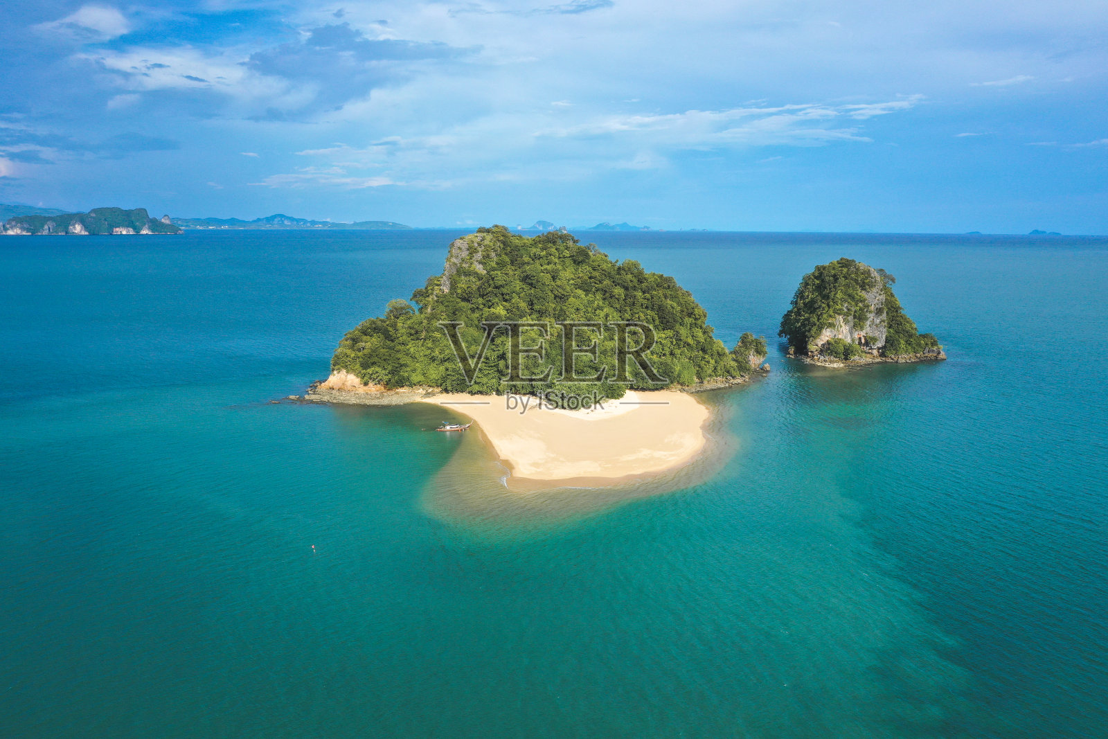 高诺岛鸟瞰图，在安达曼海之间的普吉岛和甲米泰国照片摄影图片